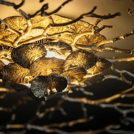 Les Regalia & Hotel 5*