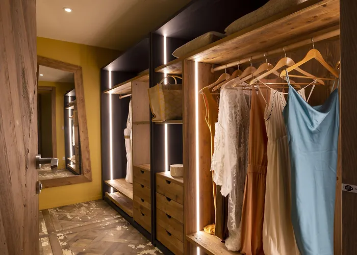 Les Regalia & Hotel 5*