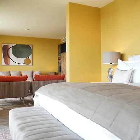 Hotel Les Regalia & 5*