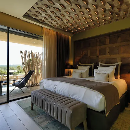 Les Regalia & Hotel 5*