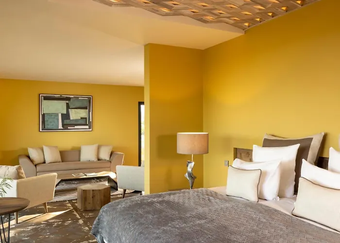 Les Regalia & Sainte-Lucie de Porto-Vecchio