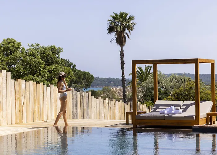 Hotel Les Regalia &
