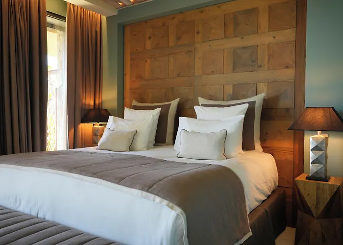 Hotel Les Regalia &